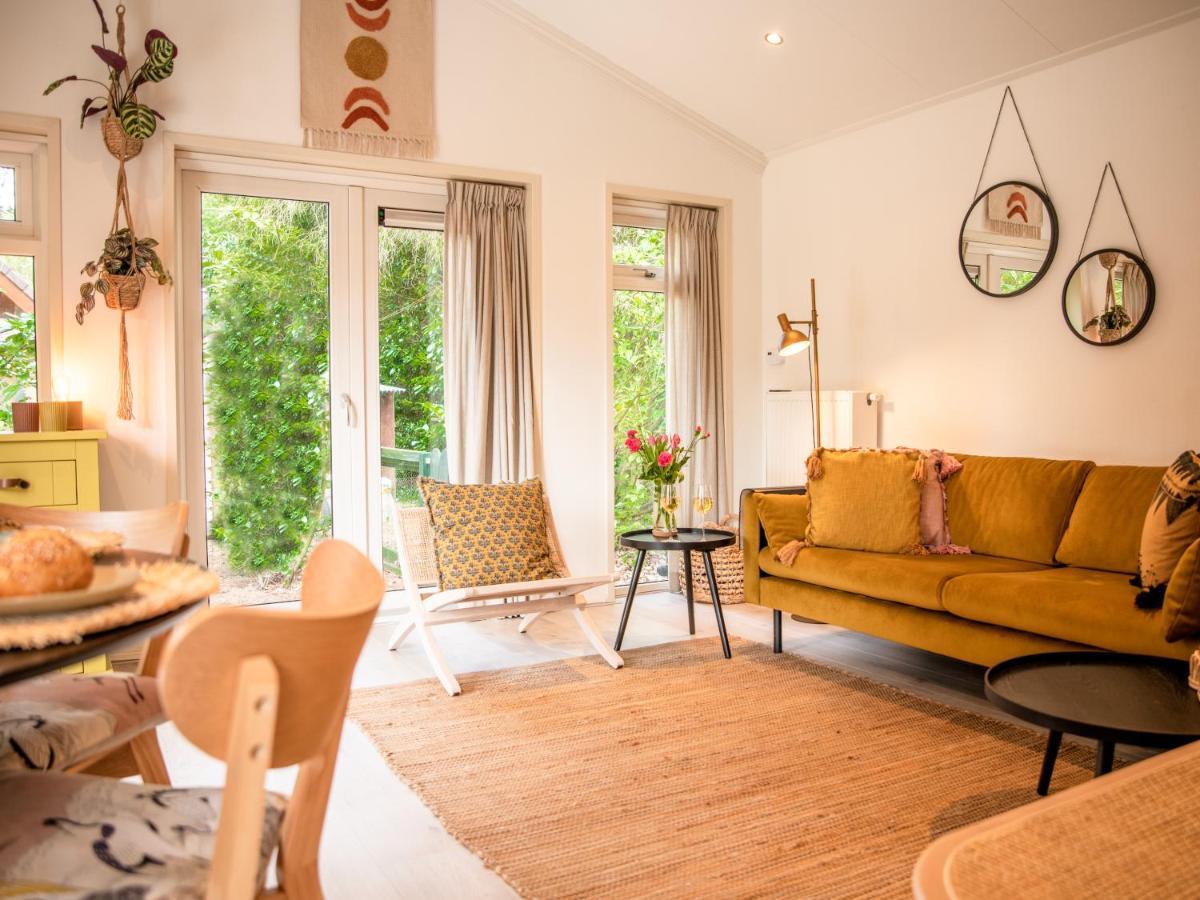 Stayatsas Tiny House Julia In De Bossen Op De Veluwe! Epe Luaran gambar
